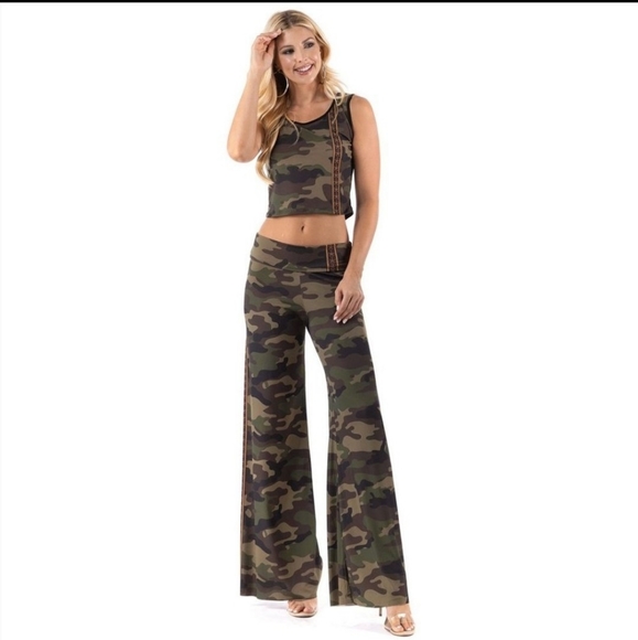*Camouflage Palazzo Pants-Size Small - Picture 8 of 9